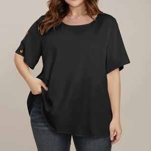 NWT!Black Round Neck Button Detail Blouse Size 22-24 or 3X